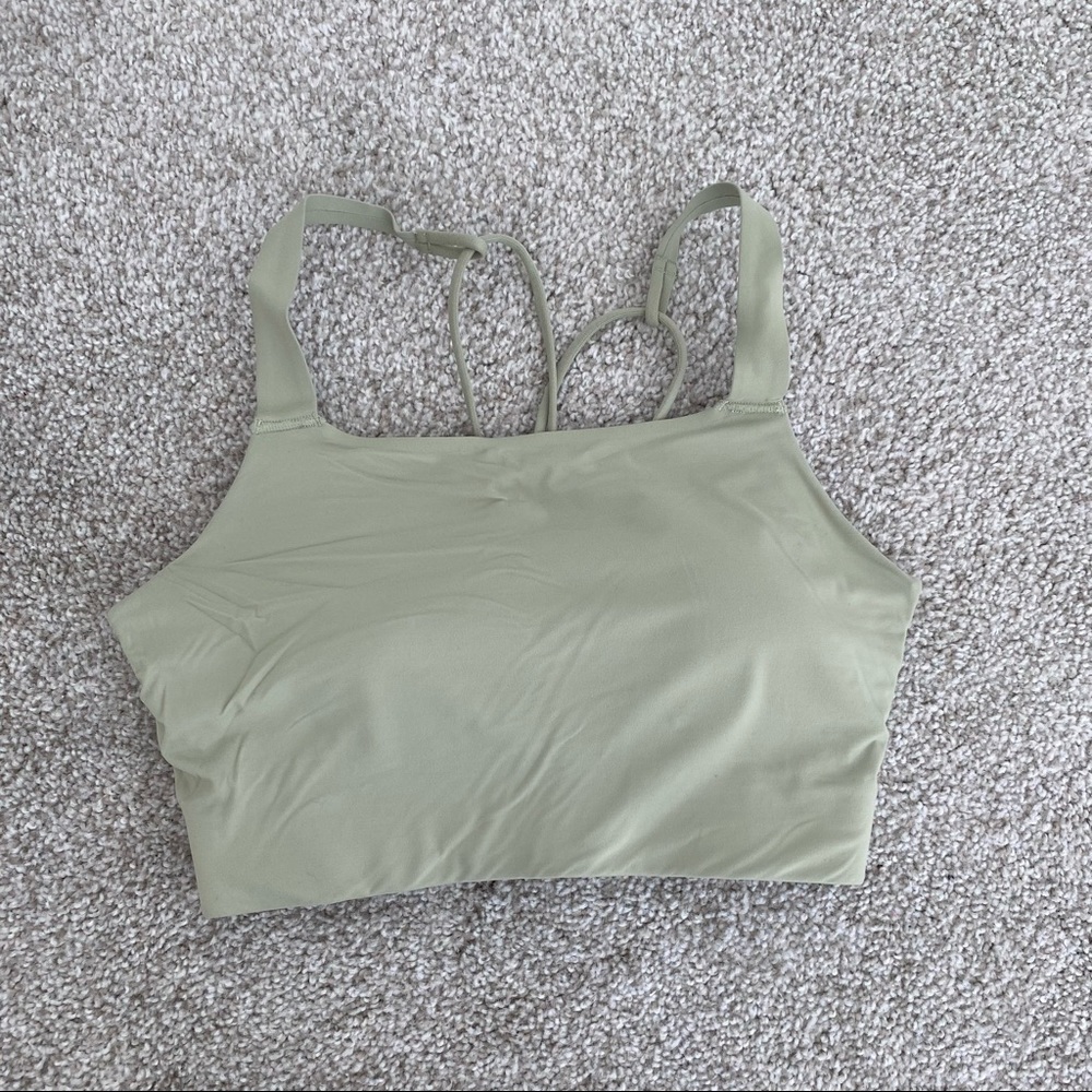 Nike SWOOSH luxe medium padded sports bra